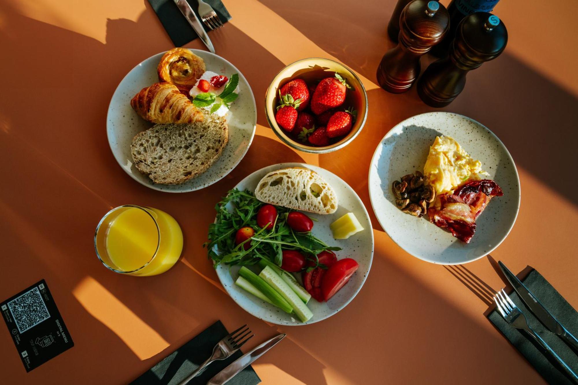 Wn Lab Hotel - Including Breakfast And Parking Sofia Exterior foto